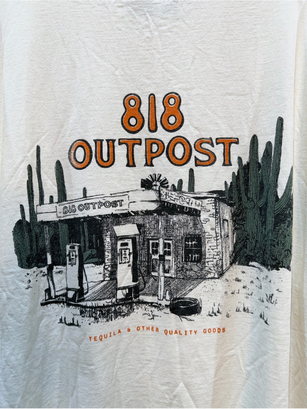818 Tequila Outpost Men’s XL Graphic T-Shirt Western Desert Gas Station